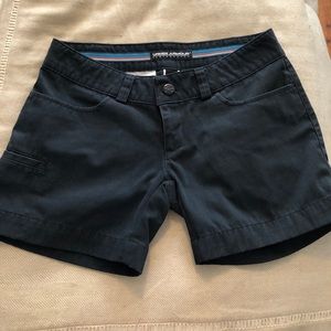 Black Under Armour golf shorts